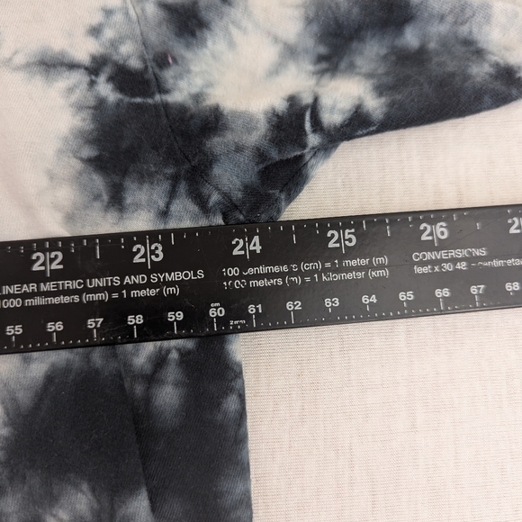 AC/DC Blow Up Your Video Tie Dye Tee Angus Young Shirt XXL - Picture 5 of 8